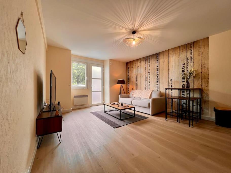 Appartement Climatise 4Prsn Au Pied De La Citadelle Besançon Exteriér fotografie